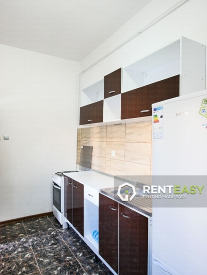 Apartament cu 3 camere la 1 minunt de UMF de inchiriat