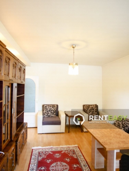 Apartament cu 3 camere de inchiriat in Podul de Fier