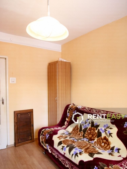 Apartament cu 3 camere de inchiriat in Podul de Fier