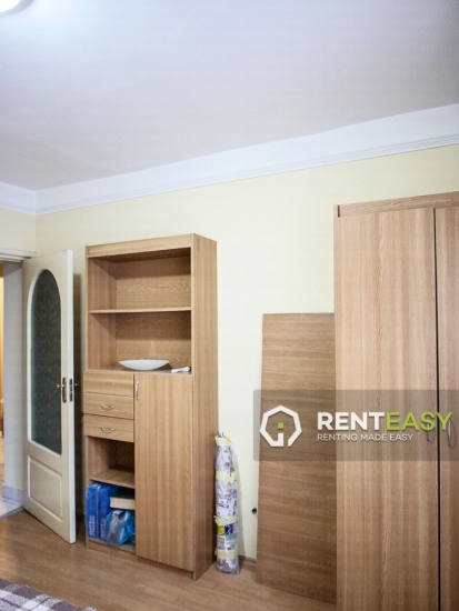 Apartament cu 3 camere de inchiriat in Podul de Fier