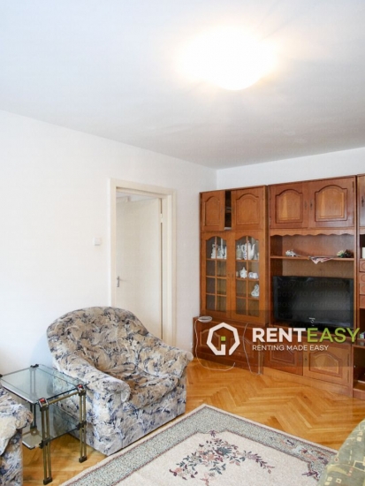 Apartament cu 2 camere in Podul de Piatra de inchiriat