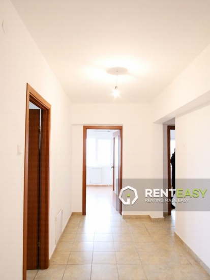 Apartament cu 3 camere in Pacurari - Bloc nou de inchirat
