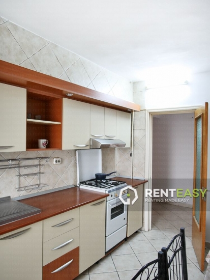 Apartament cu 4 camere de inchiriat in Centru - Stefan cel Mare