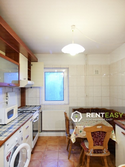 Apartament cu 3 camere de inchiriat in zona Palas Mall