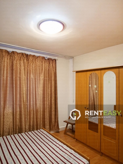 Apartament cu 3 camere de inchiriat in zona Palas Mall