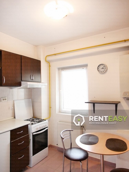 Apartament cu 2 camere de inchiriat Central