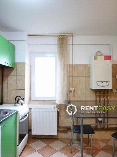 Apartament cu 2 camere zona Podu Ros de inchiriat