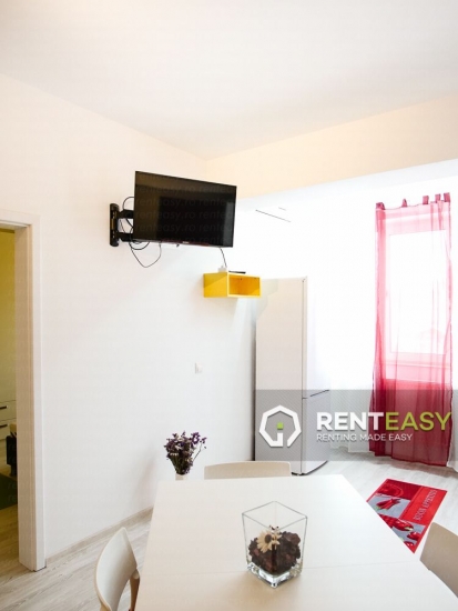Apartament cu 2 camere  in bloc nou - Palas de inchiriat