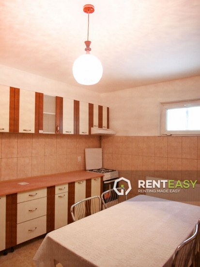 Casa 3 camere in Pacurari de inchiriat