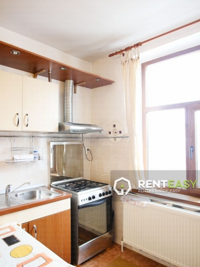 Apartament cu 2 camere de inchiriat in zona Centrala