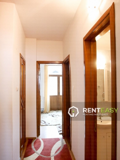 Apartament cu 2 camere de inchiriat in zona Centrala