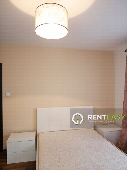 Apartament 3 camere in bloc nou Podul de Fier de inchiriat