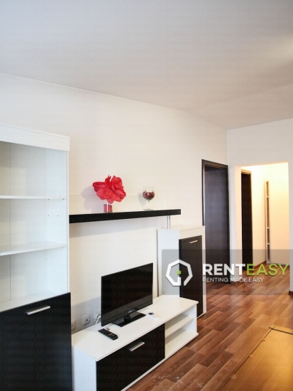 Apartament 3 camere in bloc nou Podul de Fier de inchiriat