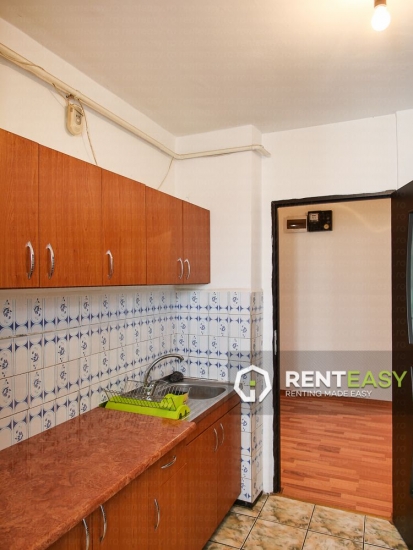 Apartament cu 3 camere de inchiriat in zona Lidl Nicolina