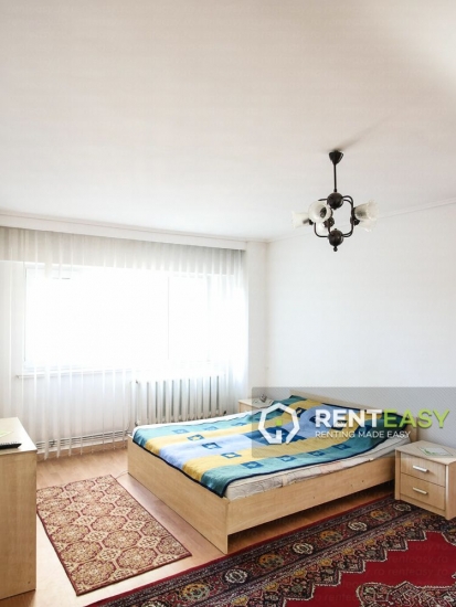 Apartament cu 3 camere de inchiriat - Hala Centrala