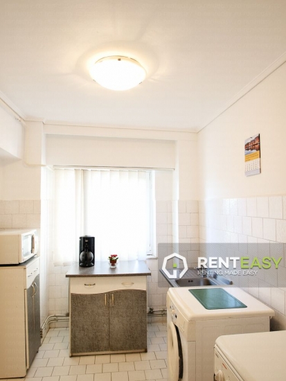 Apartament cu 3 camere de inchiriat - Hala Centrala