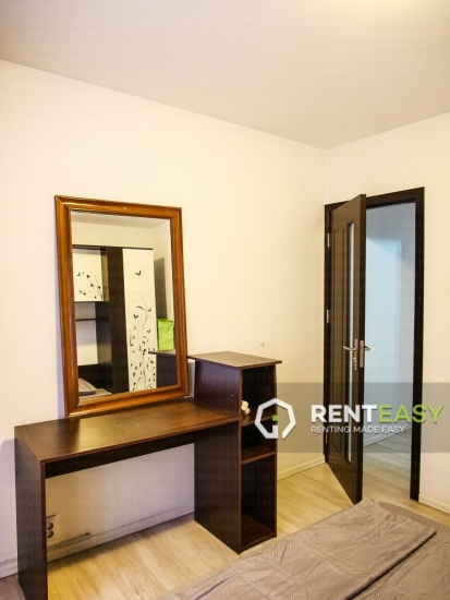 Apartament 2 camere de inchiriat in Centru - Podul de Fier
