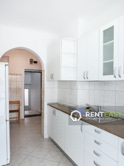 Apartament cu 3 camere de inchiriat la 1 minut de UMF