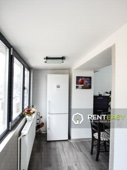 Apartament 3 camere de inchiriat in zona Palas