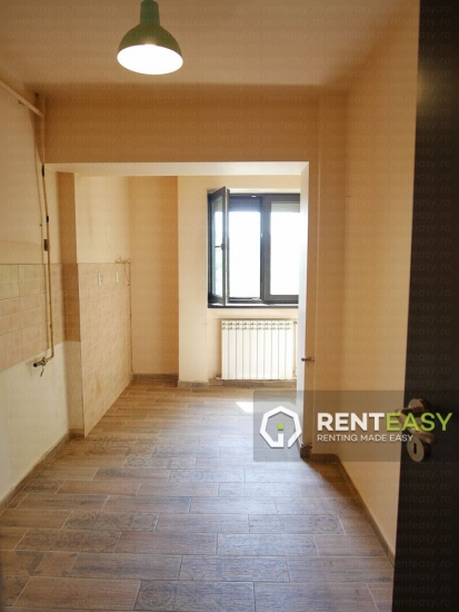 Apartament spatios cu 2 camere de inchiriat in zona Centrala