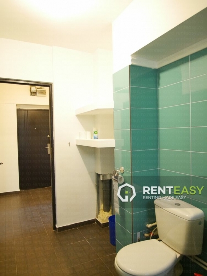 Apartament spatios cu 2 camere de inchiriat in zona Centrala