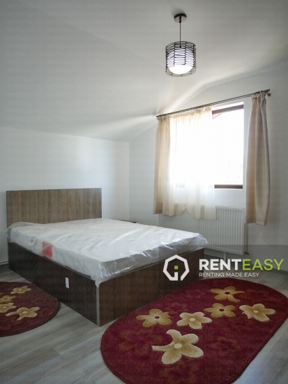 Apartament cu 2 camere de inchiriat in bloc nou, zona Centrala