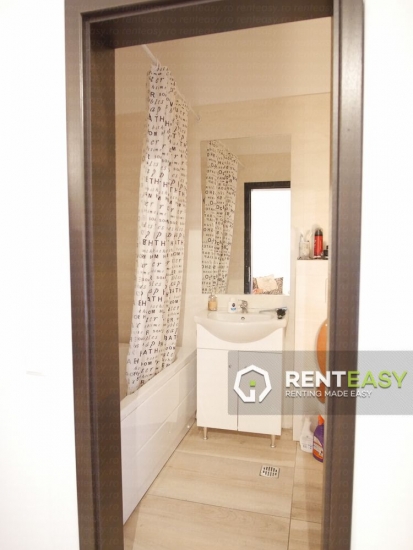 Apartament cu 2 camere de inchiriat in zona Centru-Palas