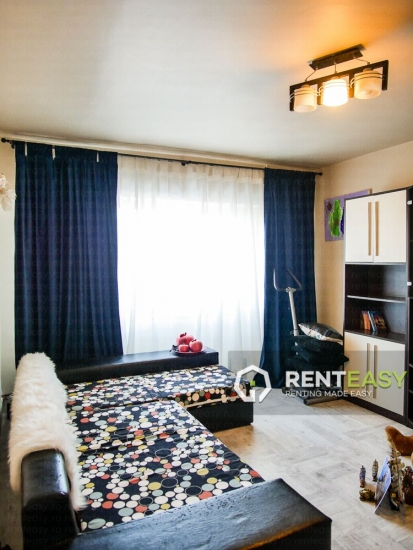 Apartament cu 3 camere pentru inchiriat pe Bld. Independentei