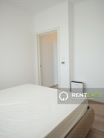 Apartament cu 2 camere de inchiriat in bloc nou in zona Centrala