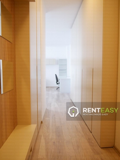 Apartament cu 2 camere de inchiriat in bloc nou in zona Centrala