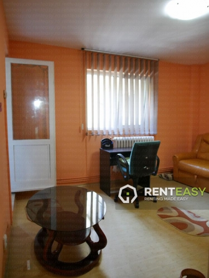 Apartament cu 2 camere pentru inc2hiriat in zona Moldova Mall