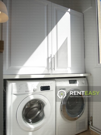 Apartament de lux pentru inchiriat in zona Moldova Center