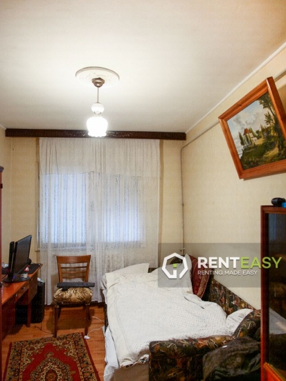 Apartament cu 4 camere de inchiriat in Podu Ros