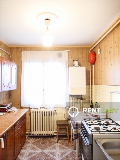 Apartament cu 4 camere de inchiriat in Podu Ros