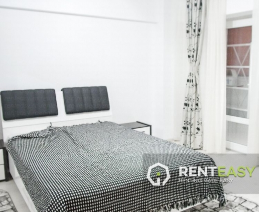 Apartament cu o camera decomandat de inchiriat langa Hala Centrala