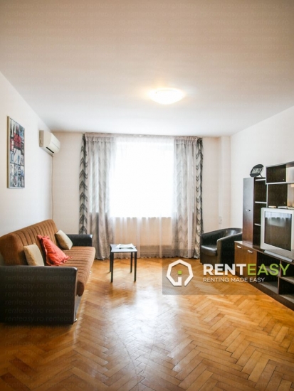 Apartament spatios cu 3 camere de inchiriat in Centru - Independentei