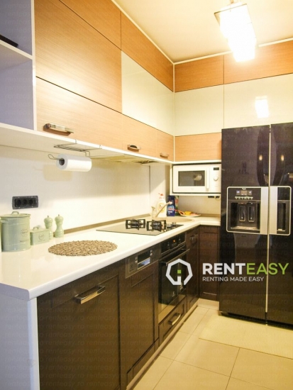 Apartament nou cu 3 camere de inchiriat in Centru - zona Palas