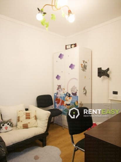 Apartament nou cu 3 camere de inchiriat in Centru - zona Palas