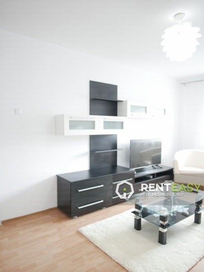 Apartament cu 3 camere de inchiriat in Centru - Pod de Fier