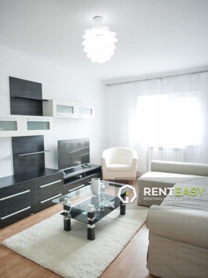 Apartament cu 3 camere de inchiriat in Centru - Pod de Fier