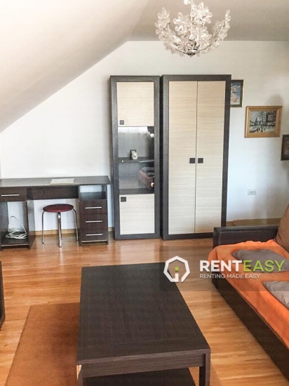 Apartament cu 2 camere decomandat de inchiriat in Centru - PIata Unirii