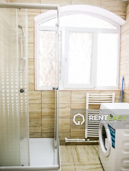 Apartament cu 2 camere pentru inchiriat, 1 minut de UMF