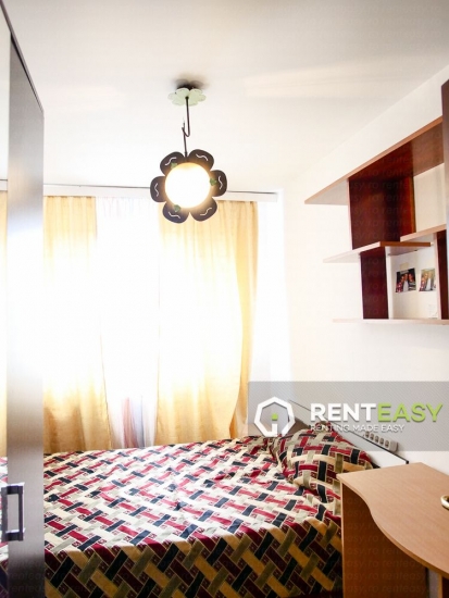 Apartament cu 4 camere decomandat langa Moldova Mall de inchiriat
