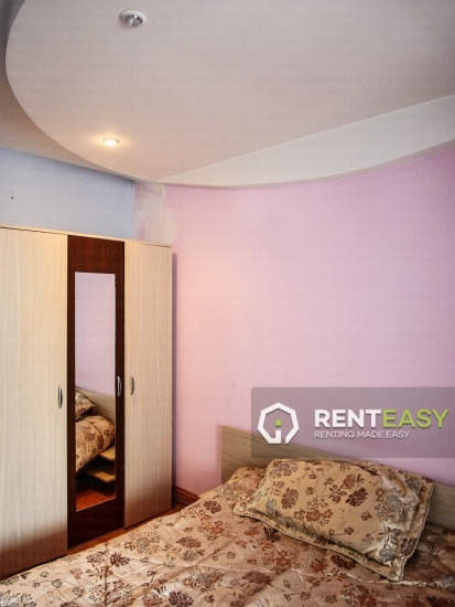 Apartament cu 4 camere decomandat langa Moldova Mall de inchiriat