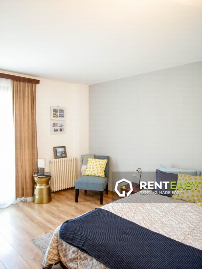 Apartament cu 3 camere de inchiriat situat in Piata Unirii
