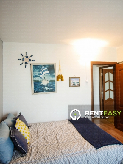 Apartament cu 3 camere de inchiriat situat in Piata Unirii