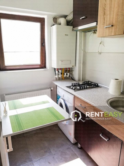 Apartament cu o camera de inchiriat in bloc nou- Centru