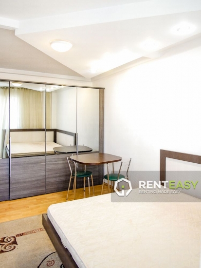 Apartament cu 2 camere de inchiriat situat in Centru - Moldova Mall