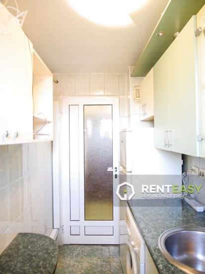 Apartament cu 2 camere de inchiriat situat in Centru - Moldova Mall