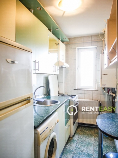 Apartament cu 2 camere de inchiriat situat in Centru - Moldova Mall